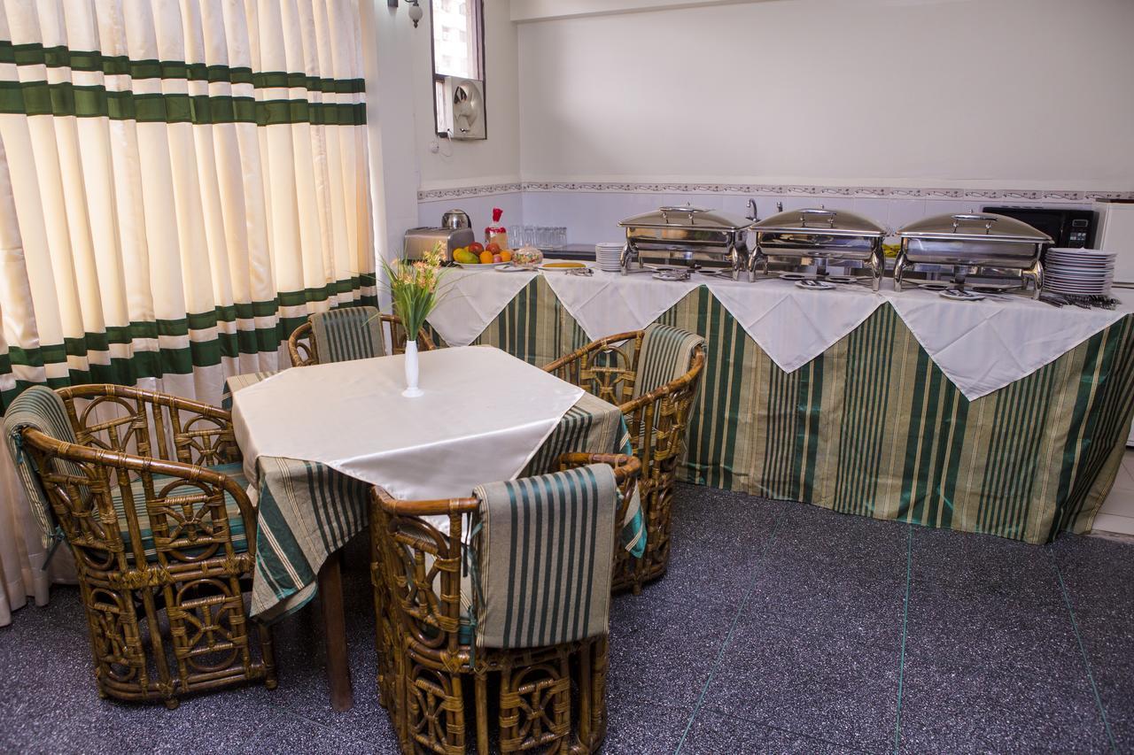 Meridian Hotel & Restaurant Dakhin Kattali Luaran gambar